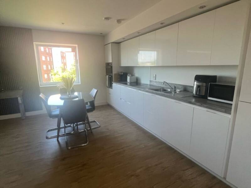 Lux Apartment, Luton,, Bedfordshire,  United Kingdom