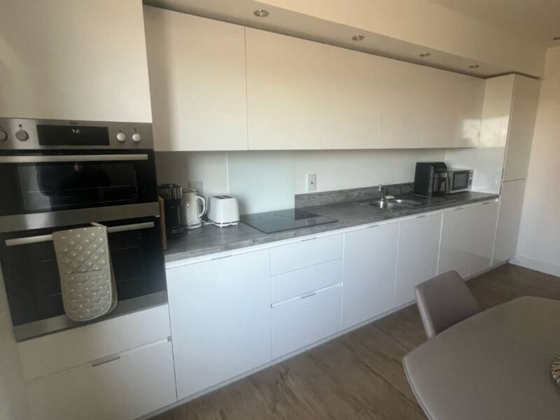Lux Apartment, Luton,, Bedfordshire,  United Kingdom