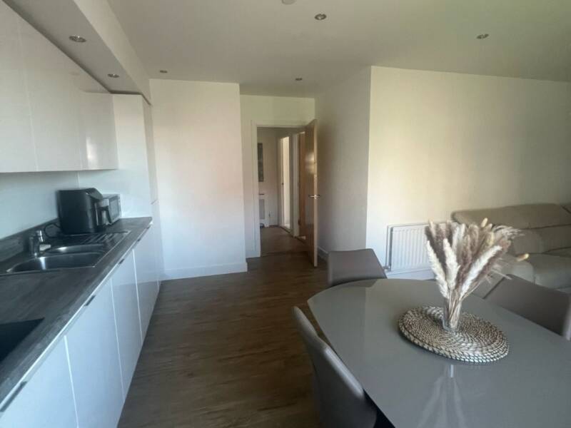 Lux Apartment, Luton,, Bedfordshire,  United Kingdom